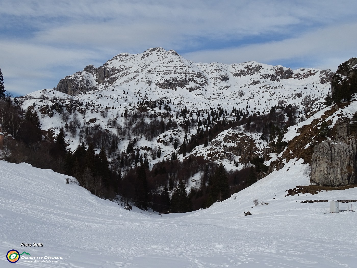 52 Vista in Zuccone Campelli.JPG